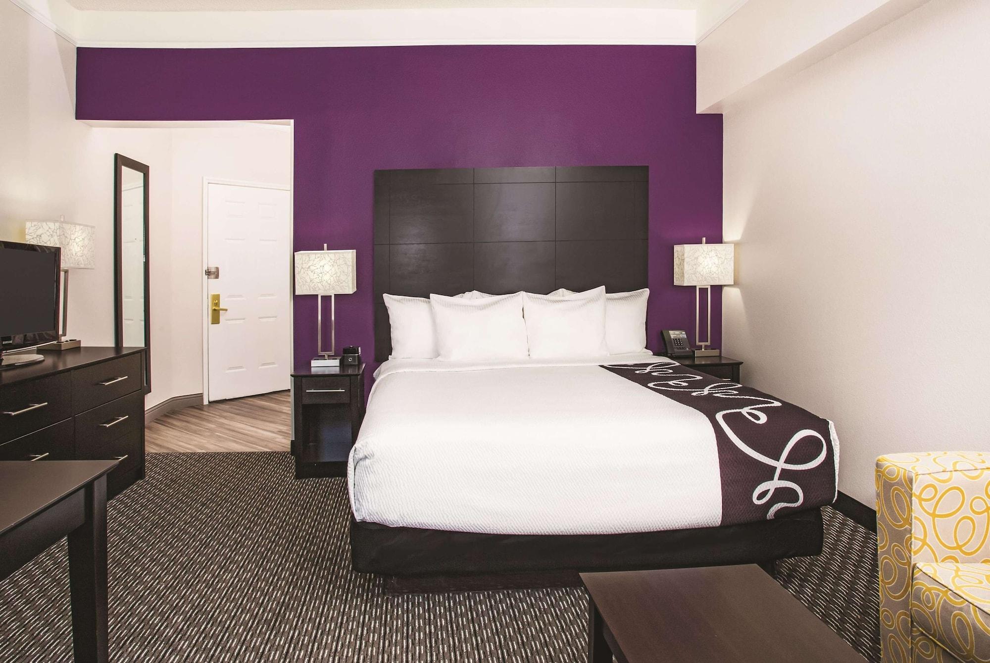 La Quinta By Wyndham Las Vegas Summerlin Tech Εξωτερικό φωτογραφία