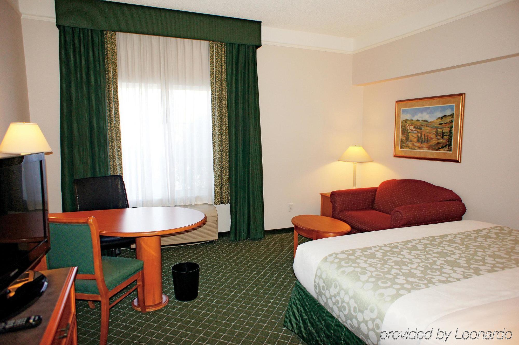 La Quinta By Wyndham Las Vegas Summerlin Tech Εξωτερικό φωτογραφία